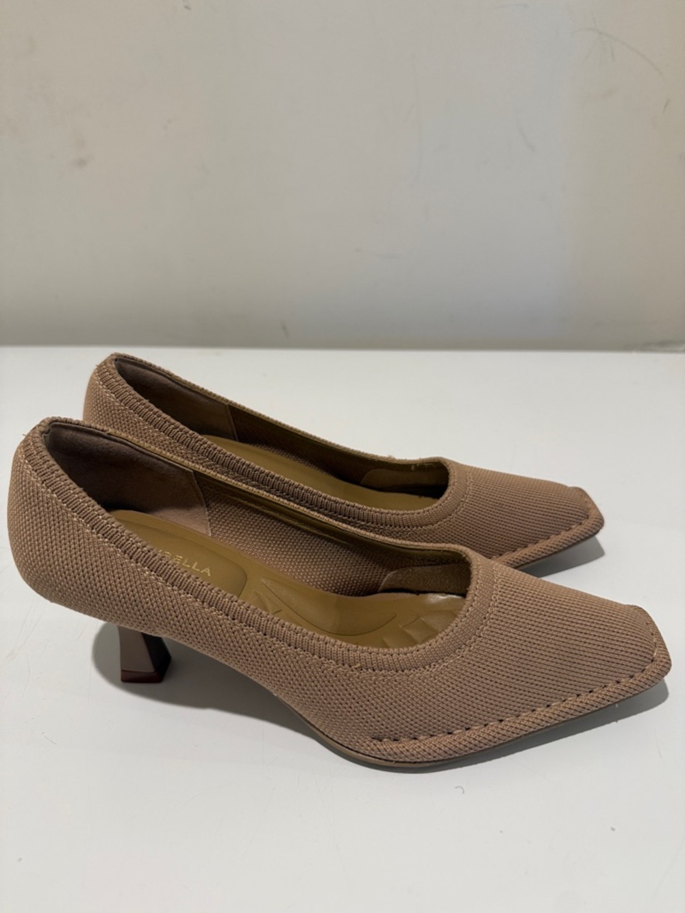 Neutral Knit Mid-Heel Pumps in Taupe